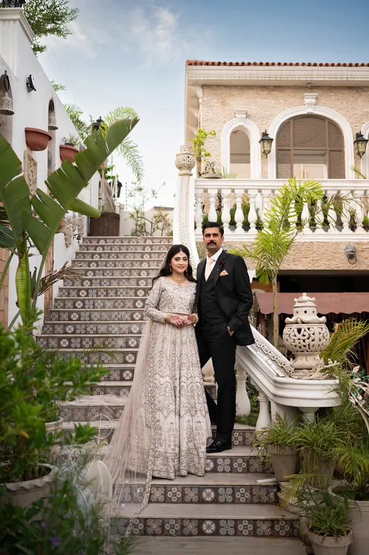 Family group photo at a Pakistani wedding in Islamabad, taken by wedding photographer Arsalan Asad